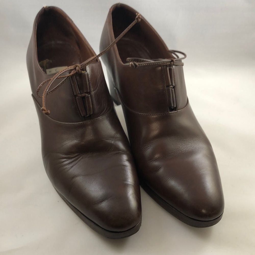 Joan & David leather high heeled loafers